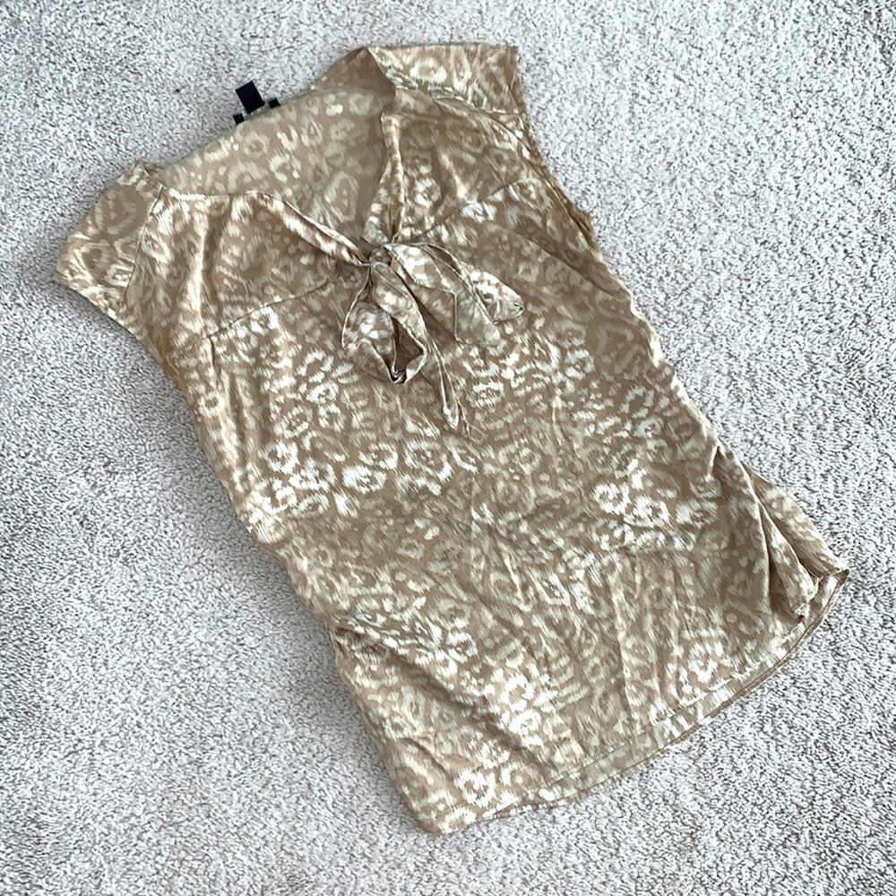 Ann Taylor Silk Gold Cheetah Sleeveless Blouse Top Womens Petite 4P